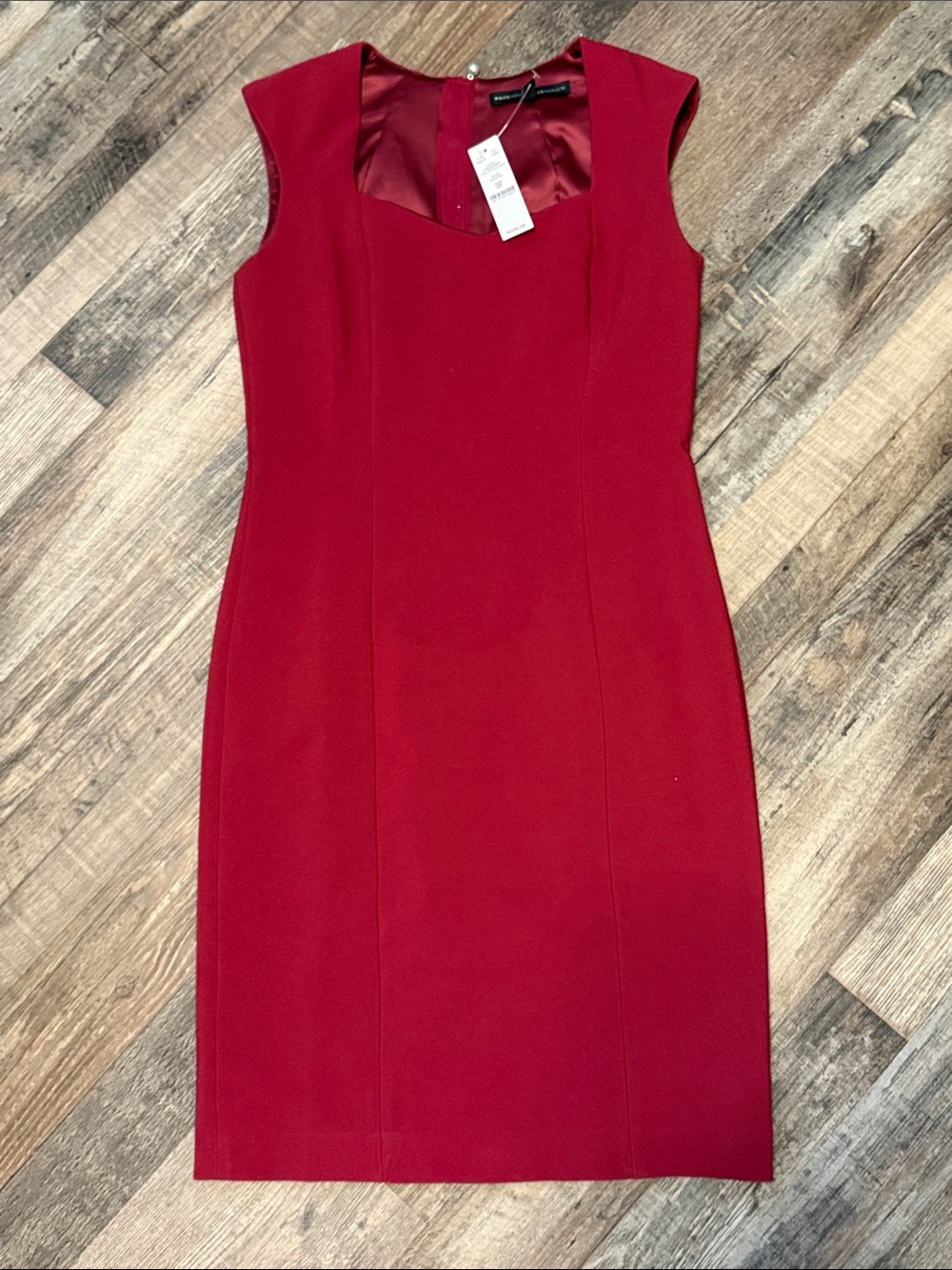 White House Black Market Sleeveless Princess-Seam Sheath Red Dress Size 6 P